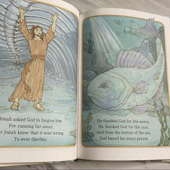 Alice in Bibleland Storybooks: The Story of Jonah by Alice Joyce Davidson - Picture 5 of 6